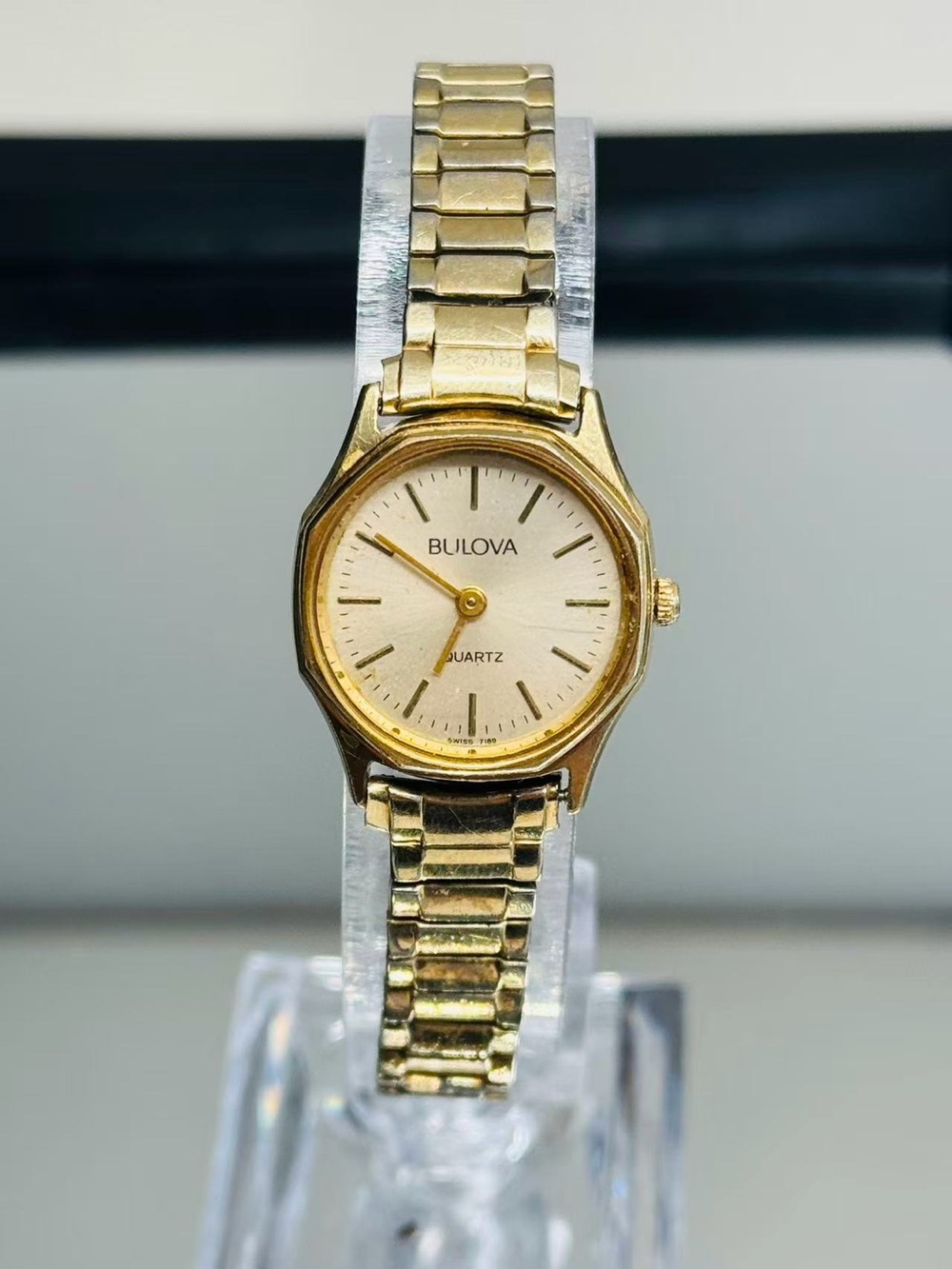 Vintage Bulova Quartz Ladies Gold Tone Watch 21mm Swiss Made New Battery Runs
